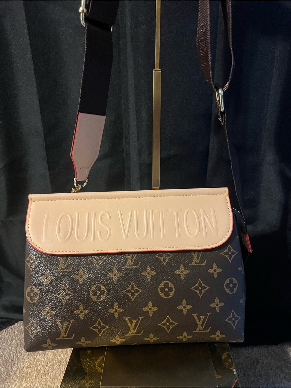 Louis Vuitton Cream Trim Monogram Crossbody Bag